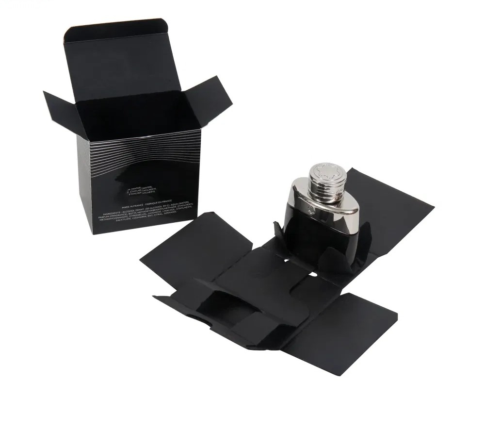 Custom-Packaging-Logo-Box